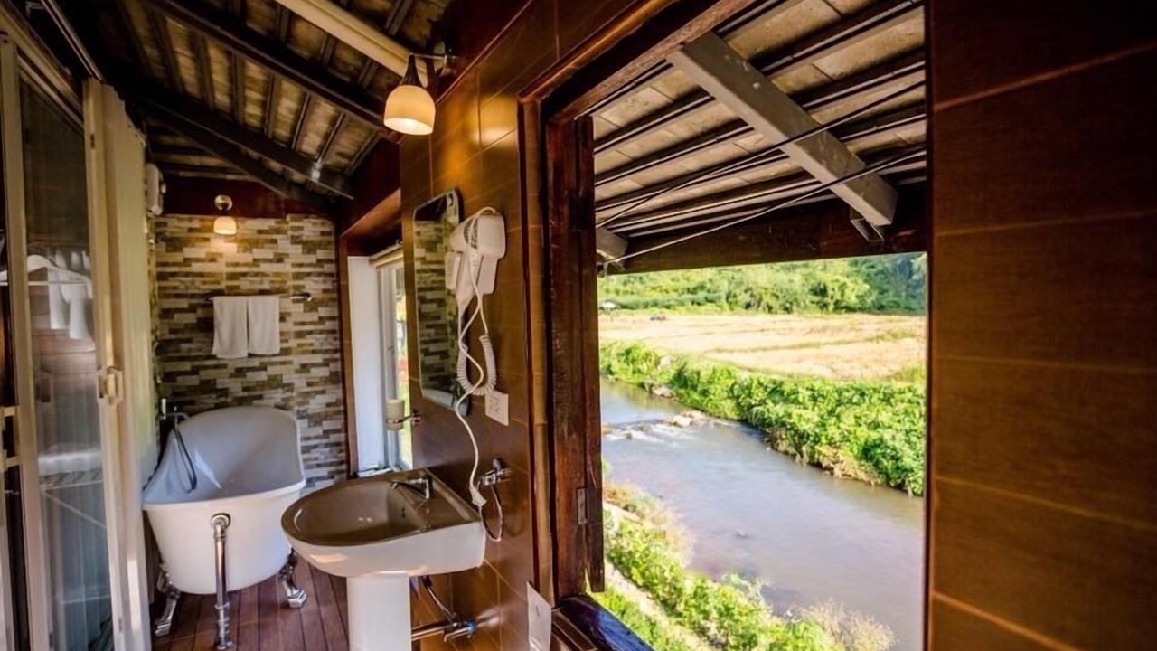 Photo of Bathroom in Mae Kon