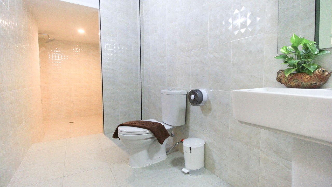 Photo of Bathroom in Phlap Phla