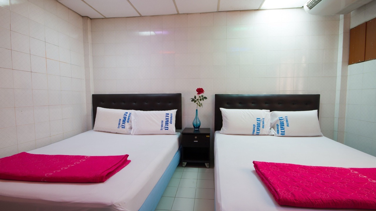 Photo of Bedroom in Ang Thong