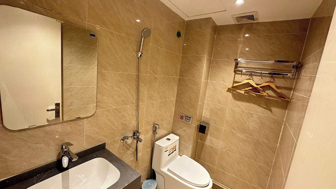 Photo of Bathroom in Van Mieu