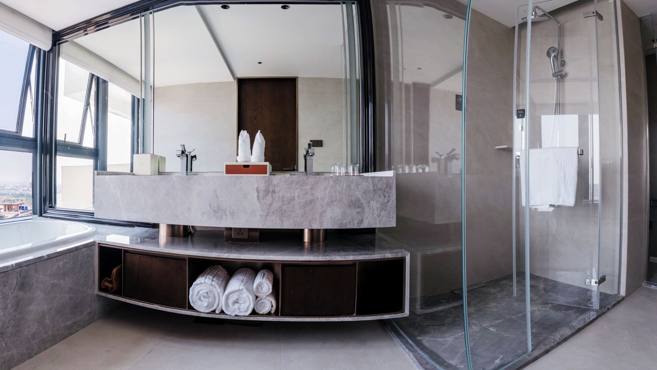 Photo of Bathroom in Tuol Kouk