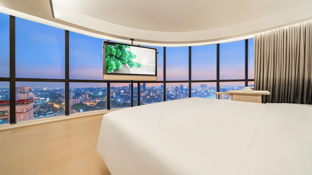 Photo of Bedroom in Tuol Kouk