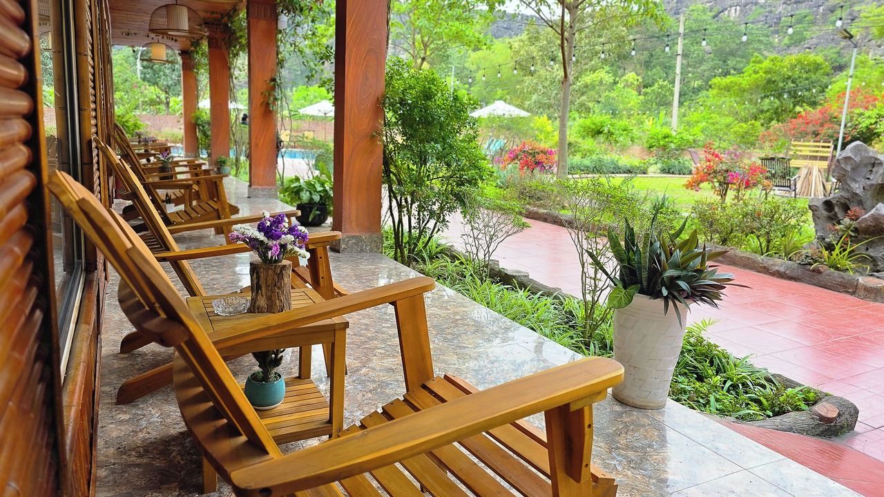 Photo of Others in Hoa Lu