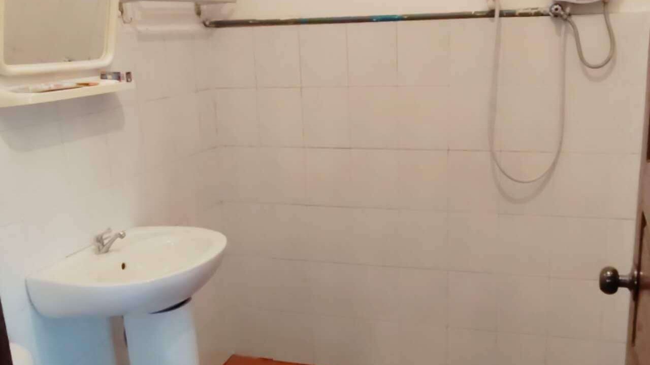 Photo of Bathroom in Bokeo Province