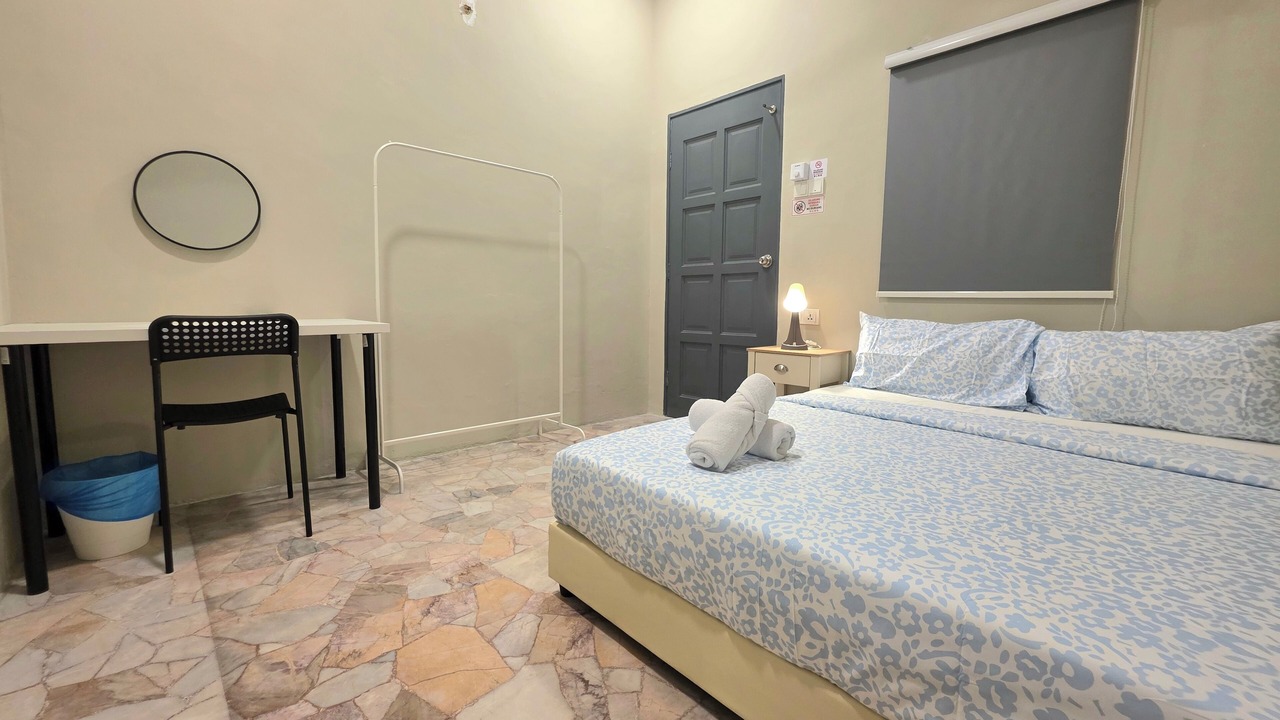 Photo of Bedroom in Downtown George Town