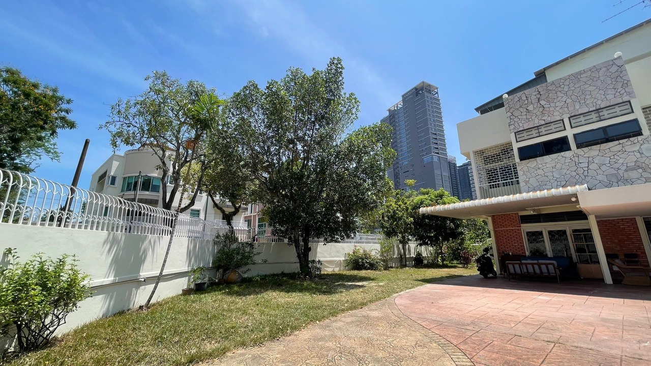 Photo of Outdoor in Downtown George Town