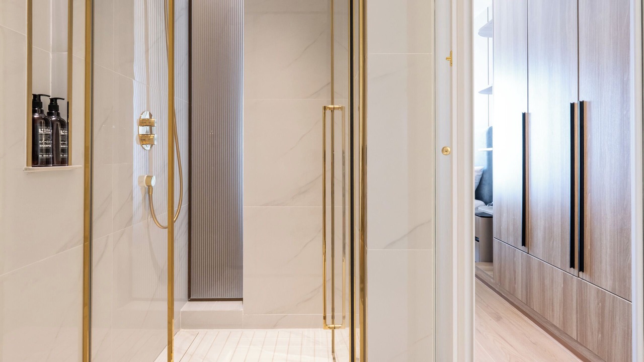 Photo of Bathroom in Mean Chey