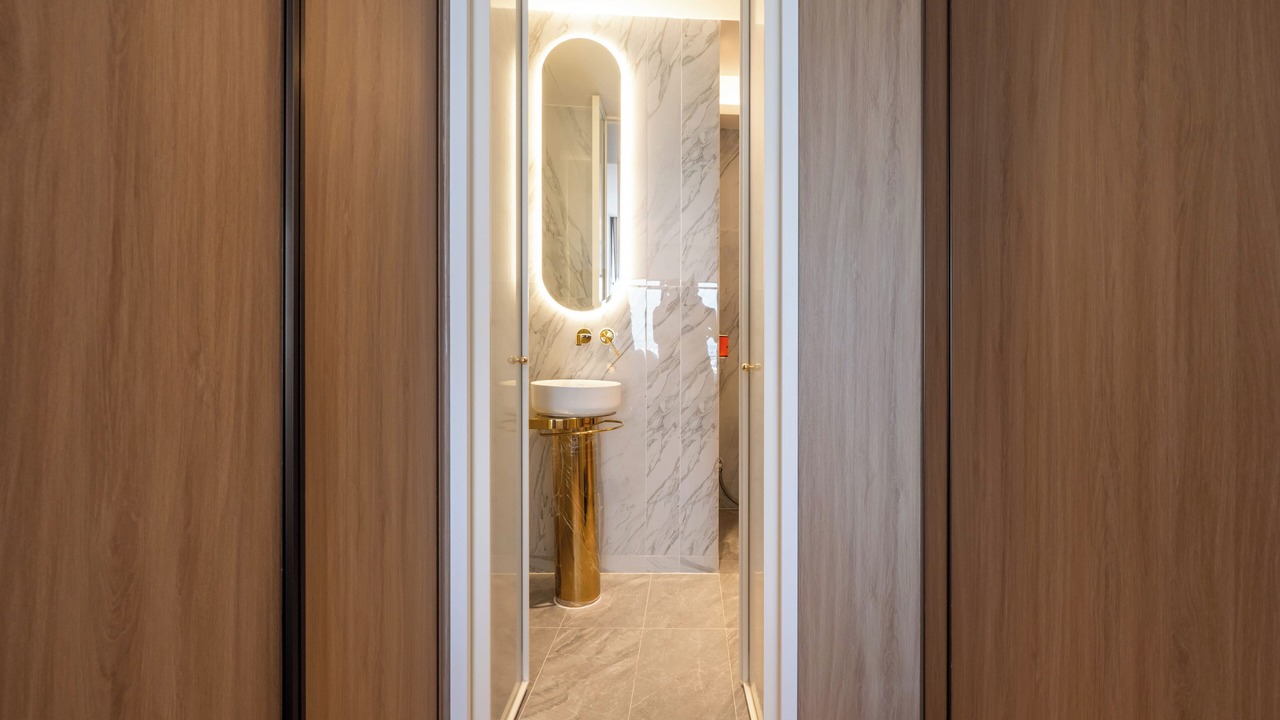 Photo of Bathroom in Mean Chey