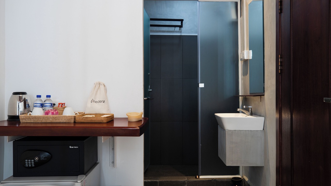 Photo of Bathroom in Daun Penh