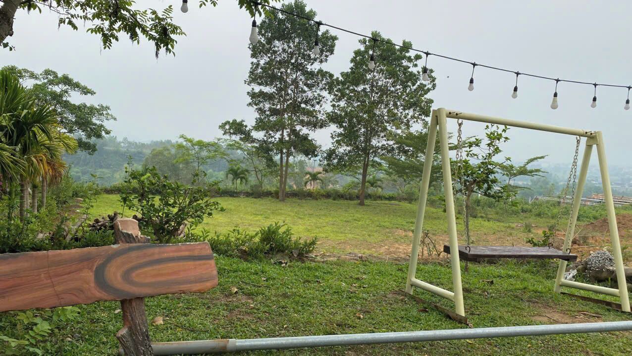 Photo of Others in Van Chan