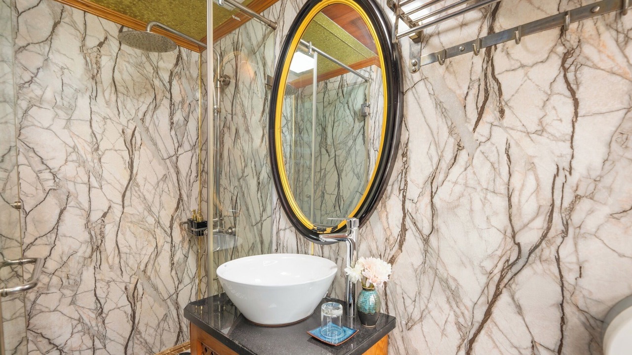 Photo of Bathroom in Cat Hai