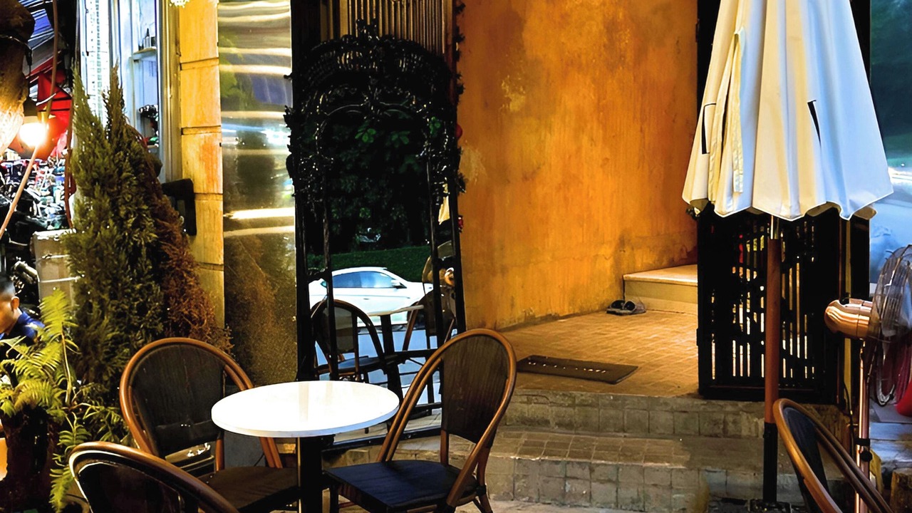 Photo of Patio Balcony in Ba Dinh