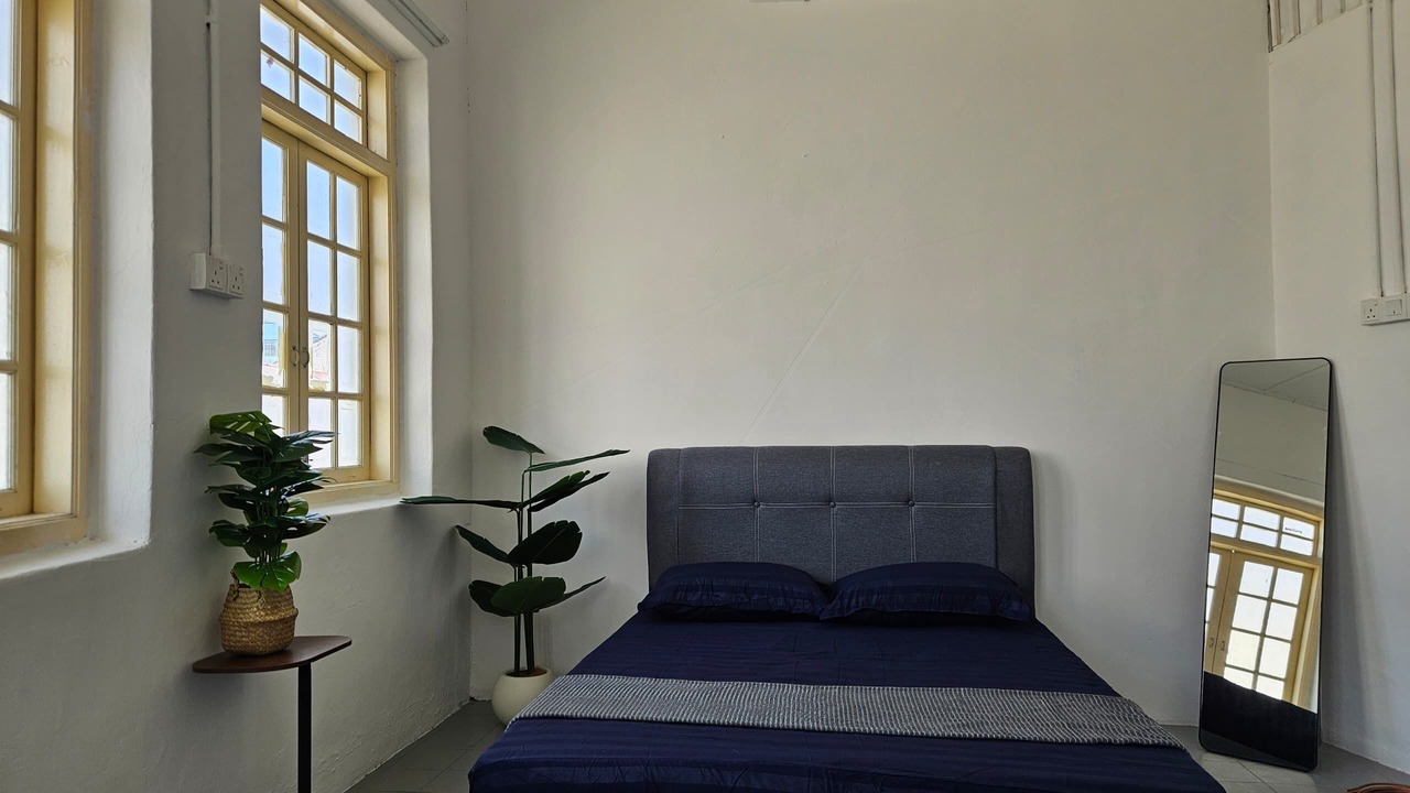 Photo of Bedroom in Downtown George Town