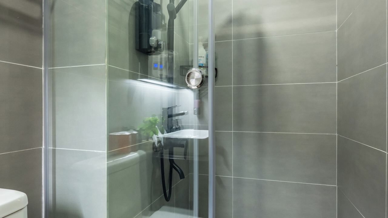 Photo of Bathroom in Chamkar Mon