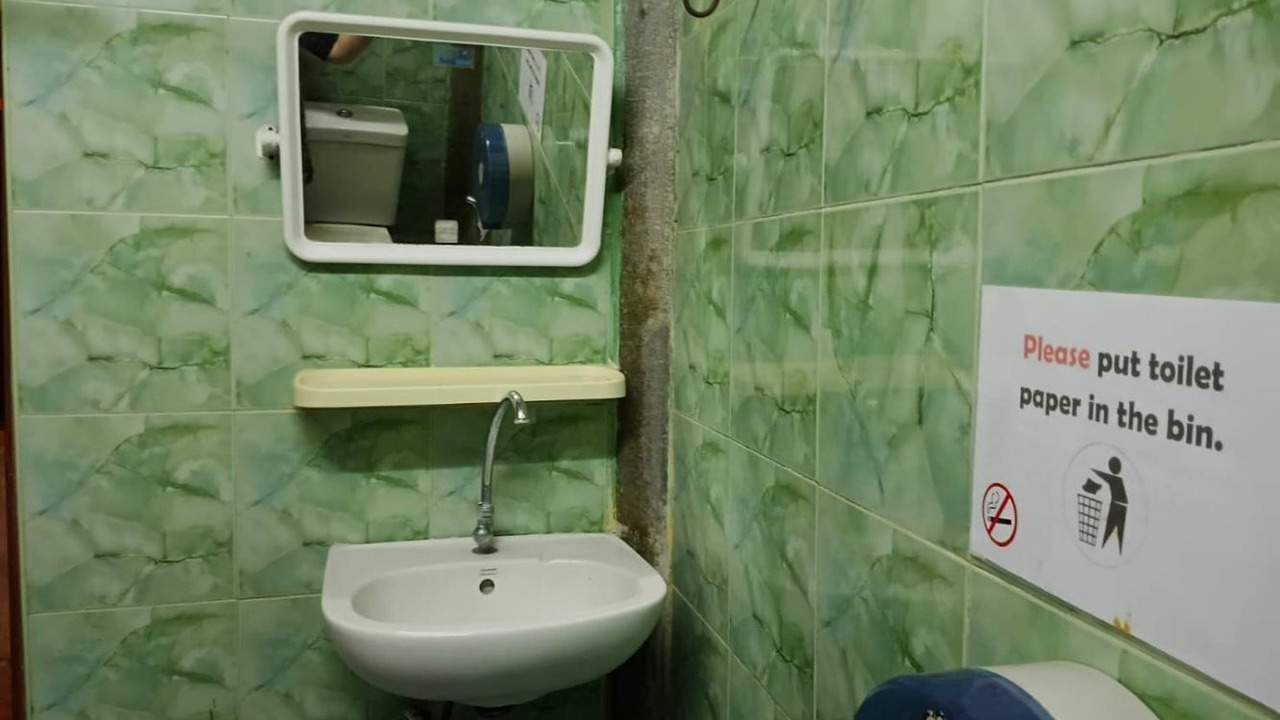 Photo of Bathroom in Old City