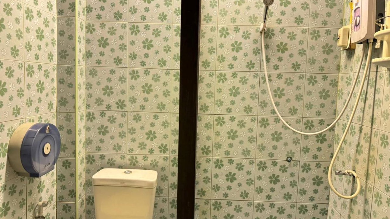 Photo of Bathroom in Old City