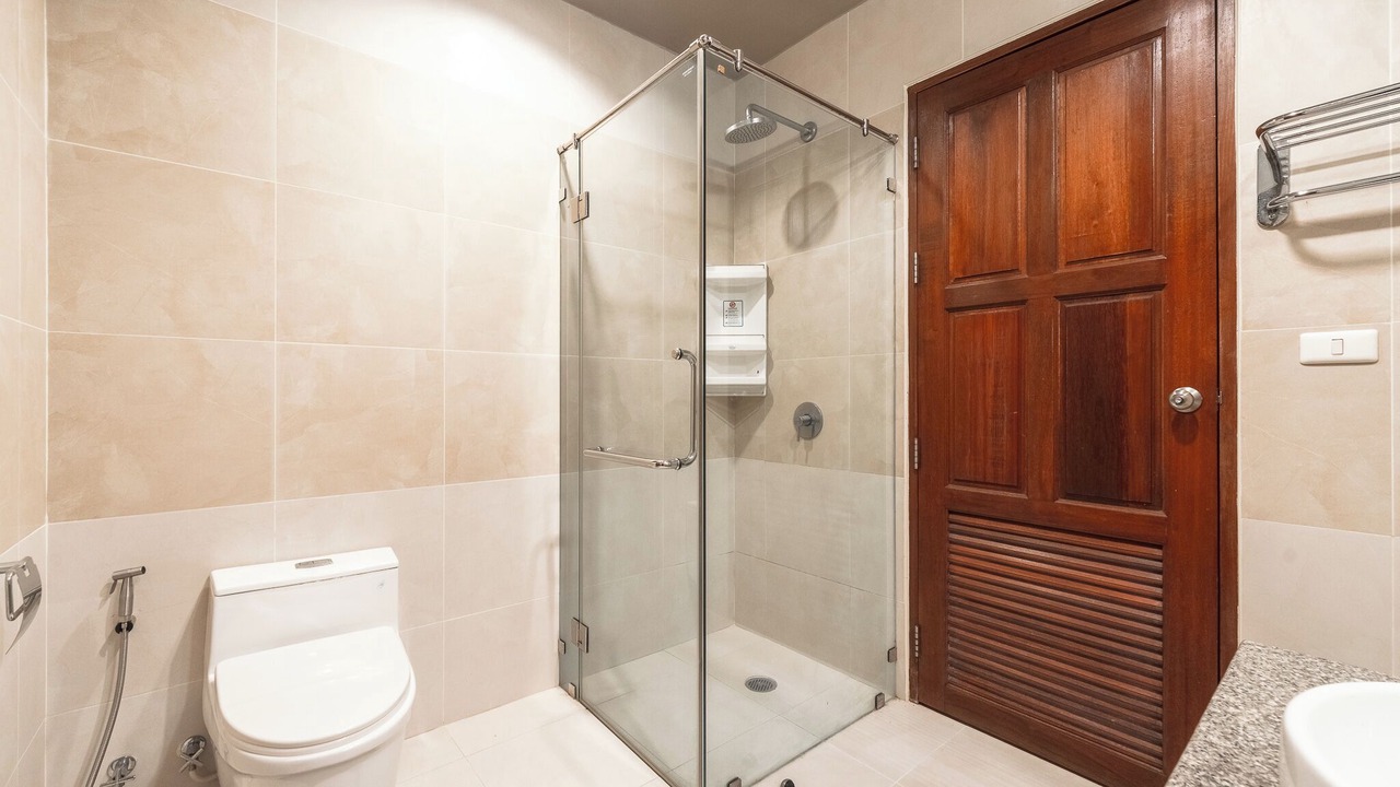 Photo of Bathroom in Koh Kaew