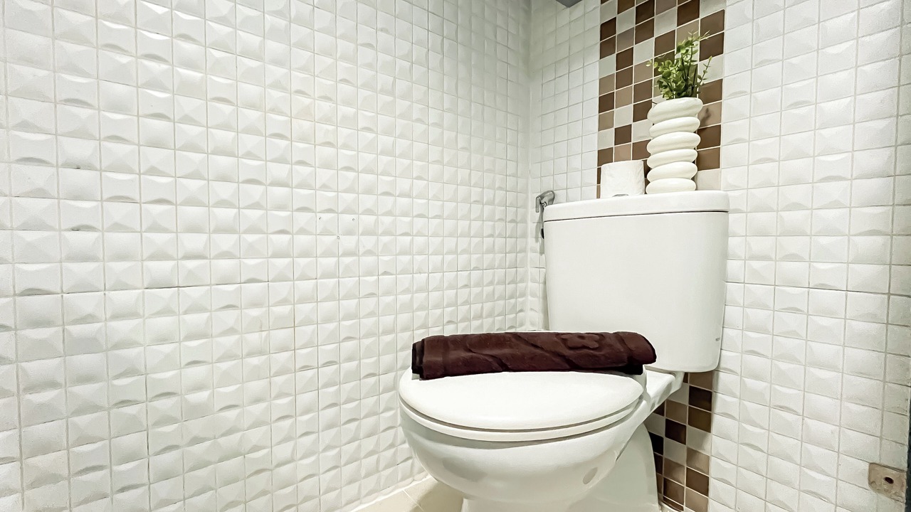Photo of Bathroom in Jatinegara