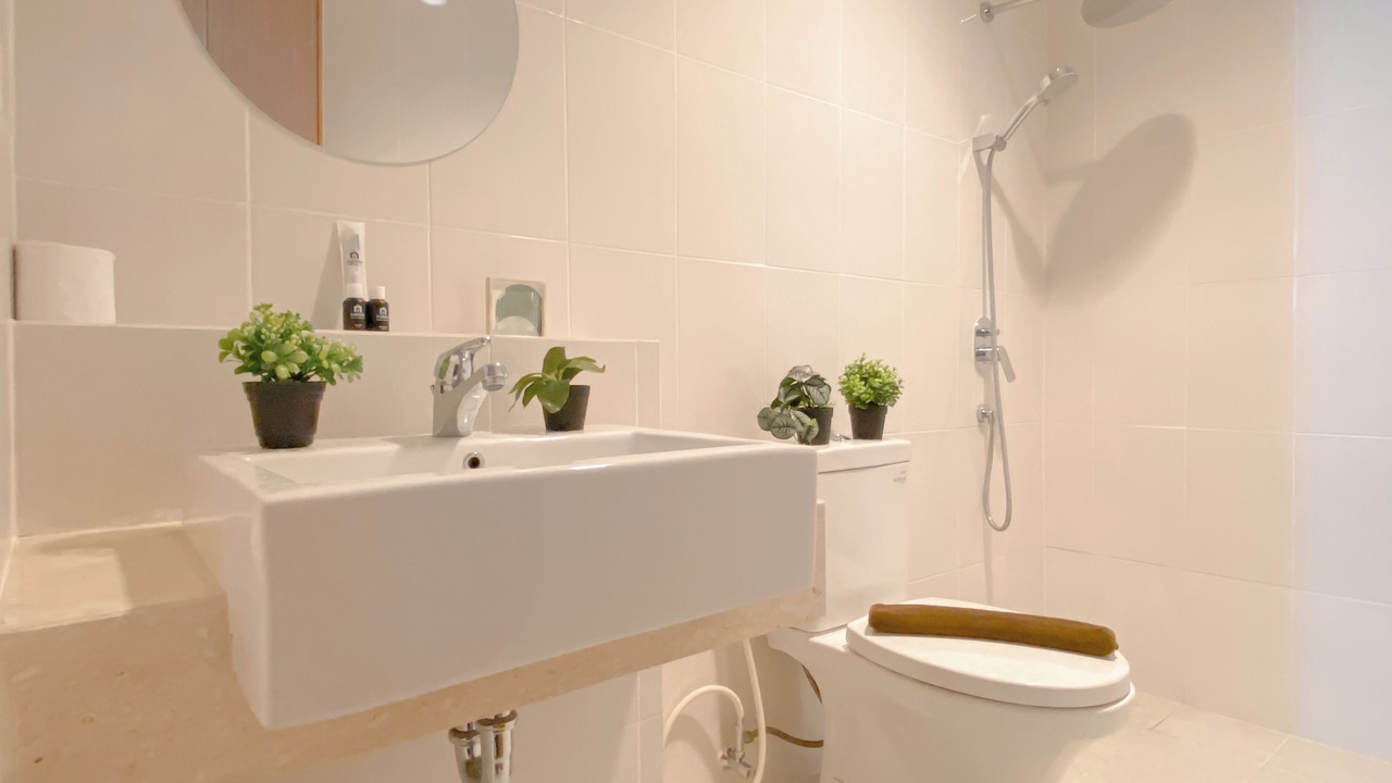 Photo of Bathroom in Mampang Prapatan