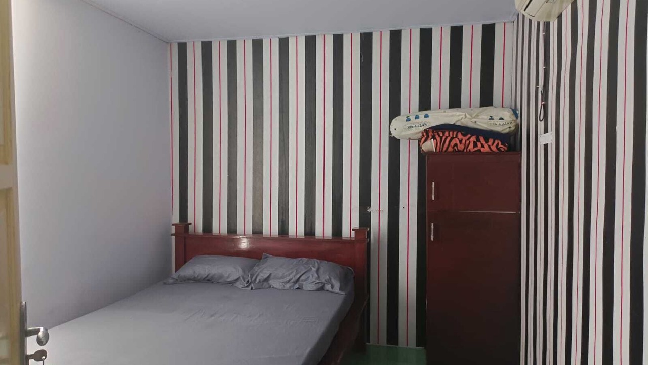 Photo of Bedroom in Kalipuro