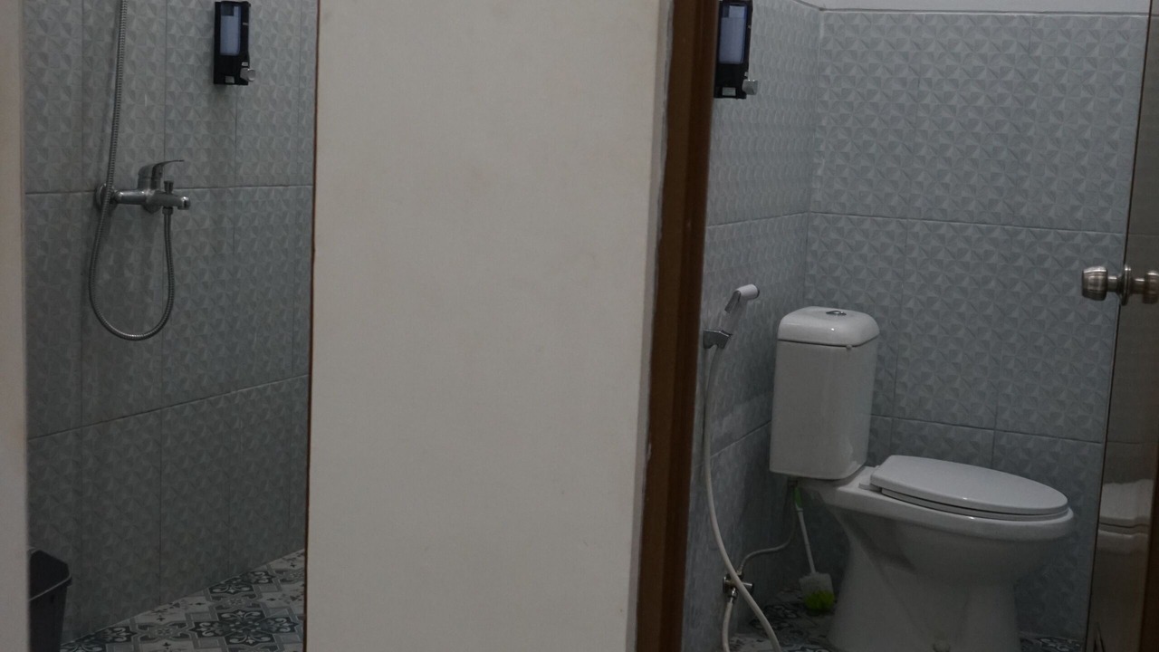 Photo of Bathroom in Dinoyo