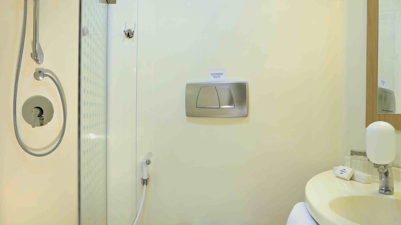 Photo of Bathroom in West Cirebon
