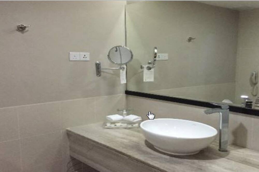 Photo of Bathroom in Pekan Melayu