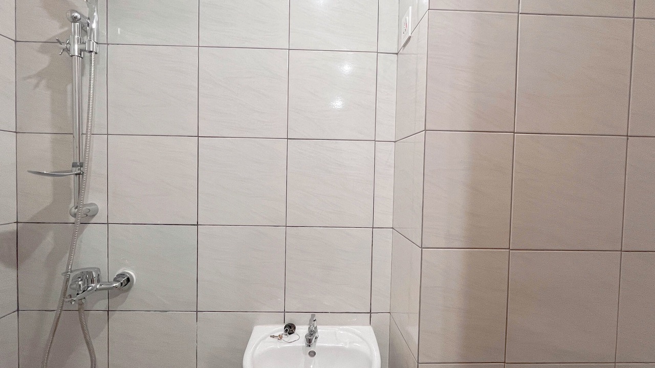 Photo of Bathroom in Makassar