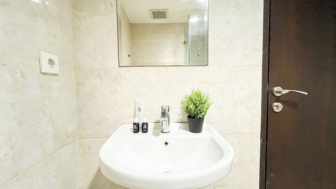 Photo of Bathroom in Jatinegara