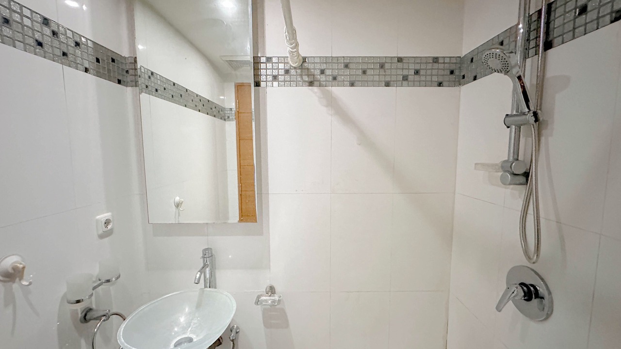 Photo of Bathroom in Surabaya