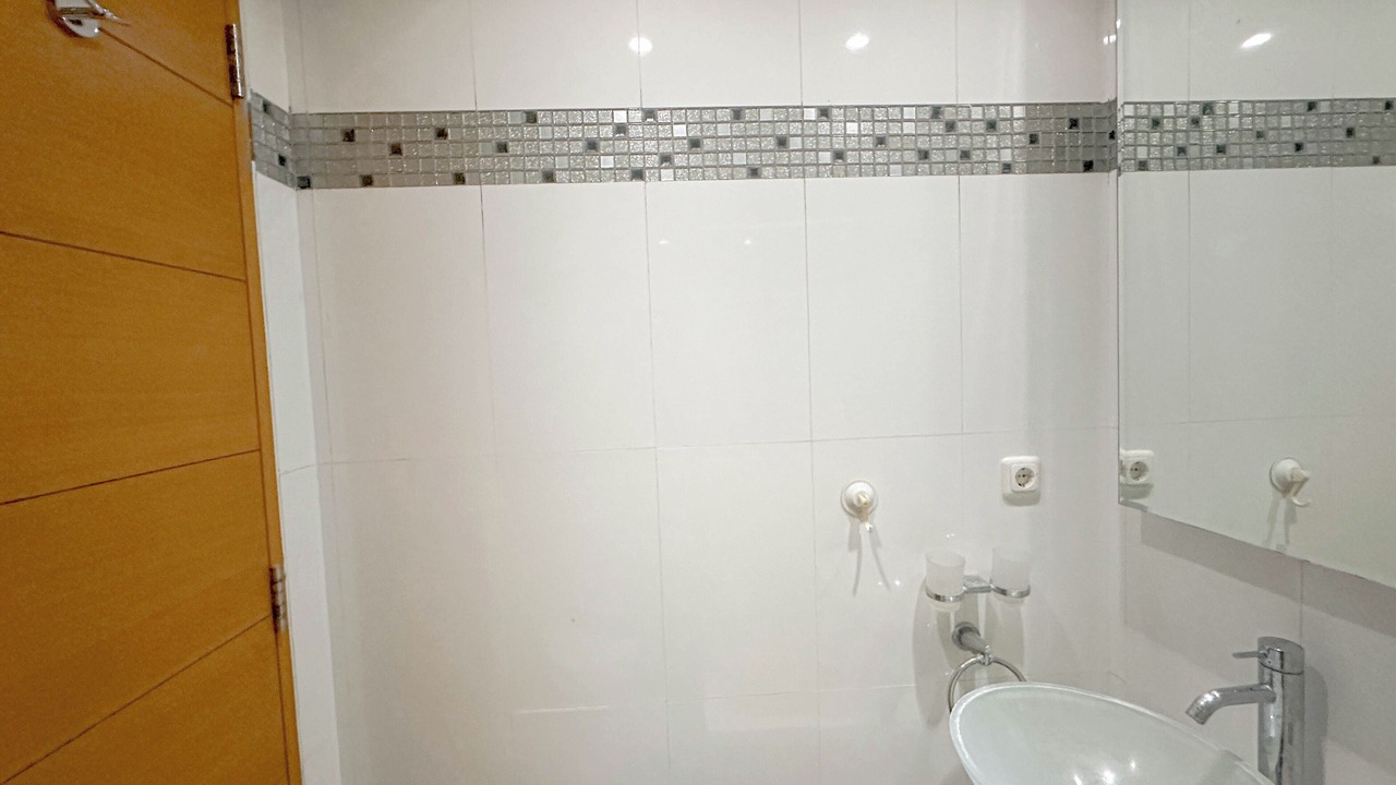Photo of Bathroom in Surabaya