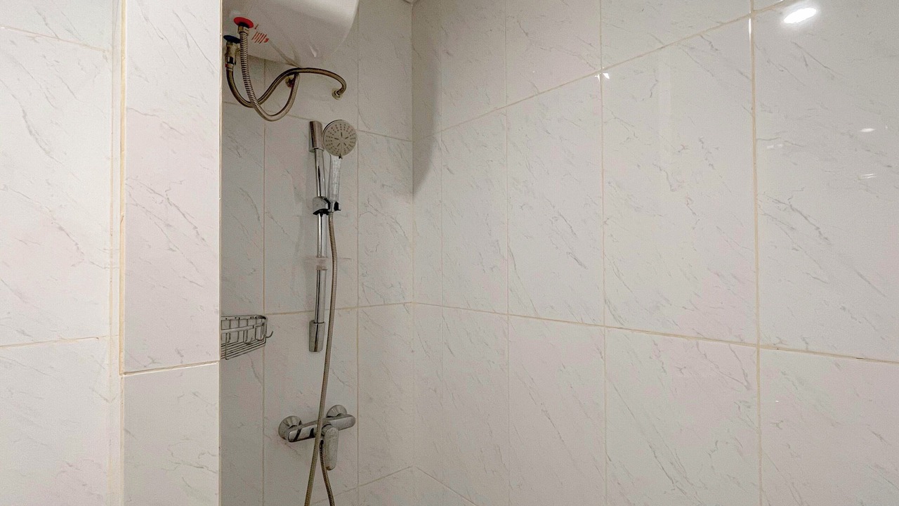 Photo of Bathroom in Biringkanya