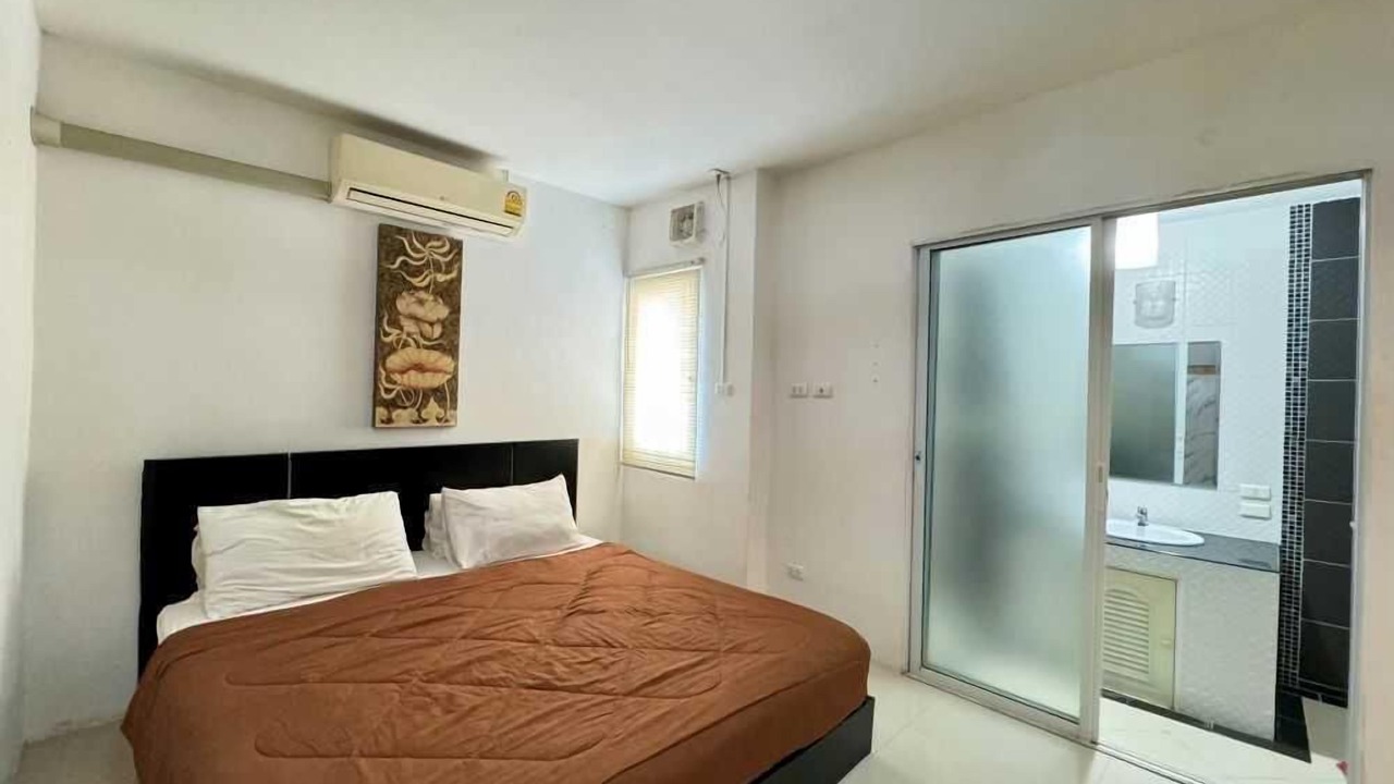Photo of Bedroom in Hai Ya