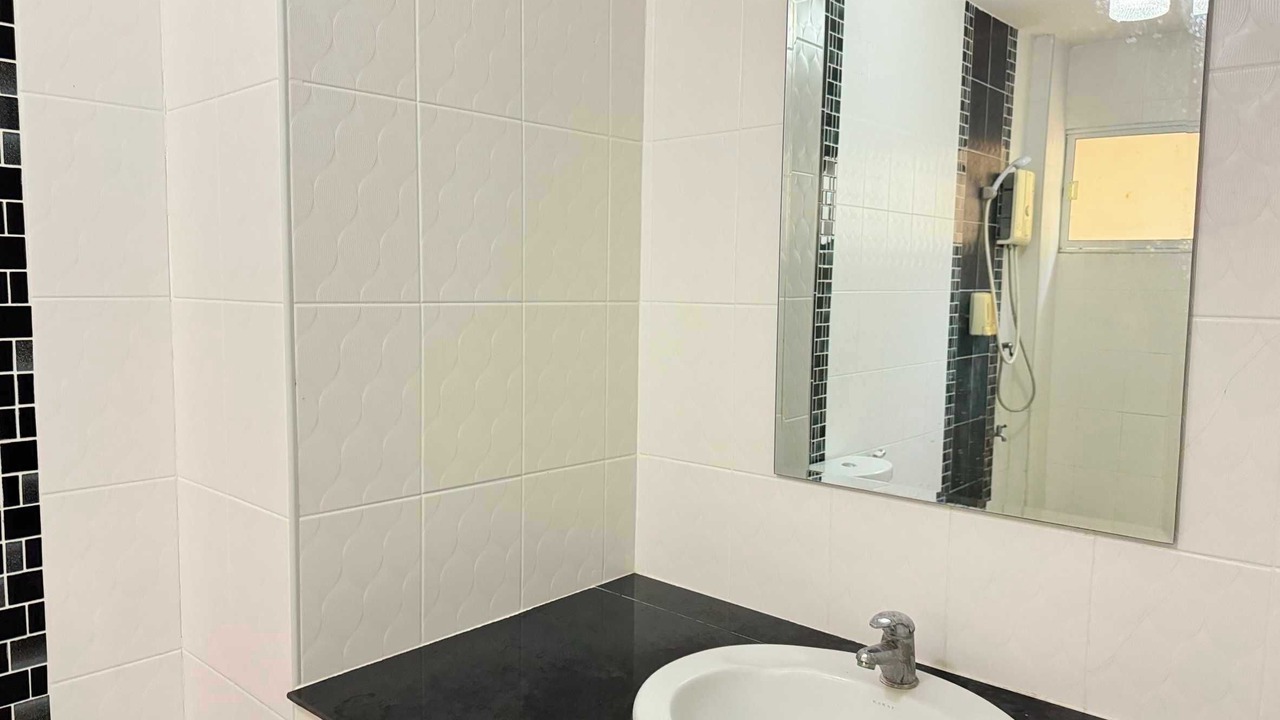 Photo of Bathroom in Hai Ya