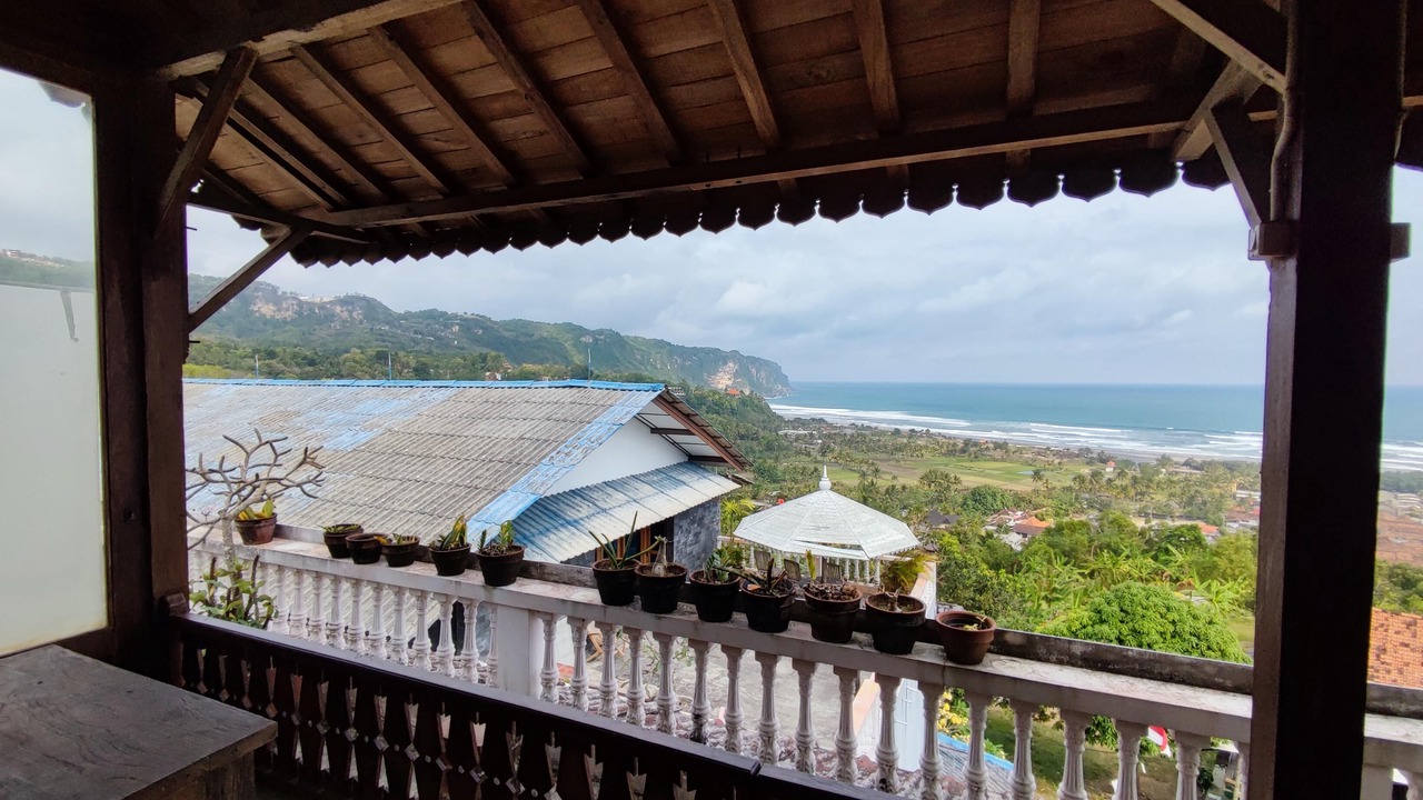 Photo of Patio Balcony in Kretek