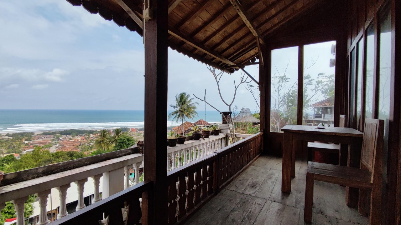 Photo of Bedroom in Kretek
