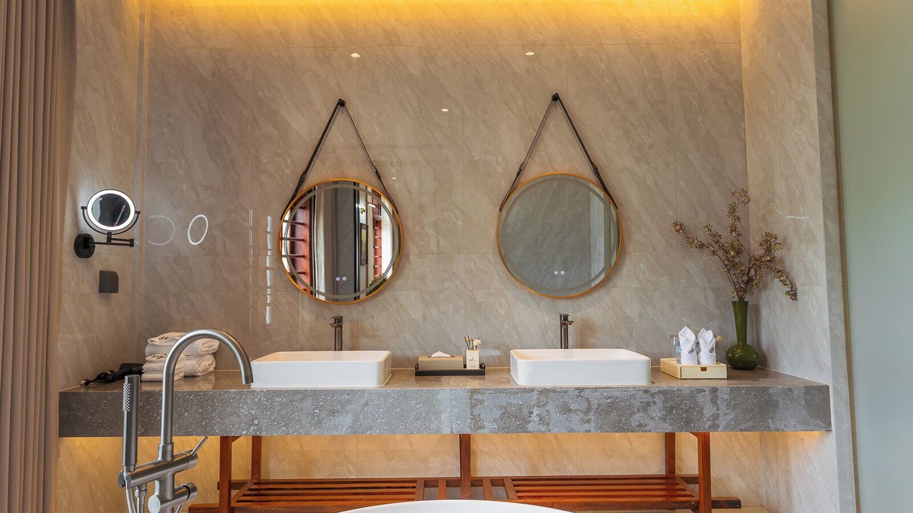 Photo of Bathroom in Sam Neua