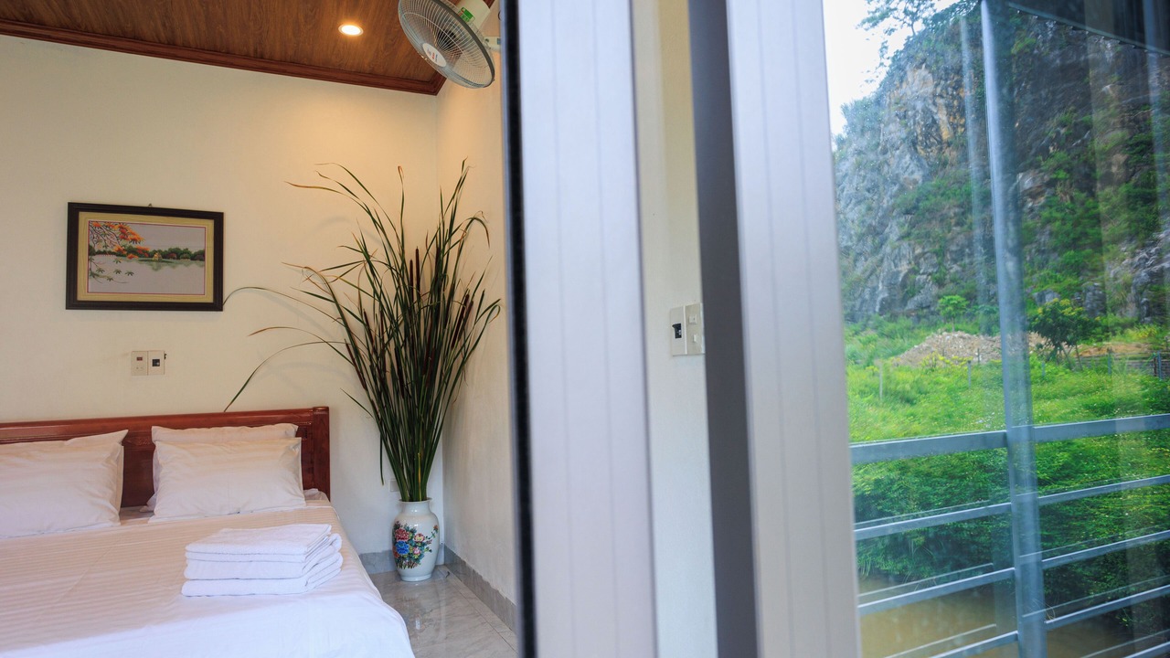 Photo of Bedroom in Hoa Lu