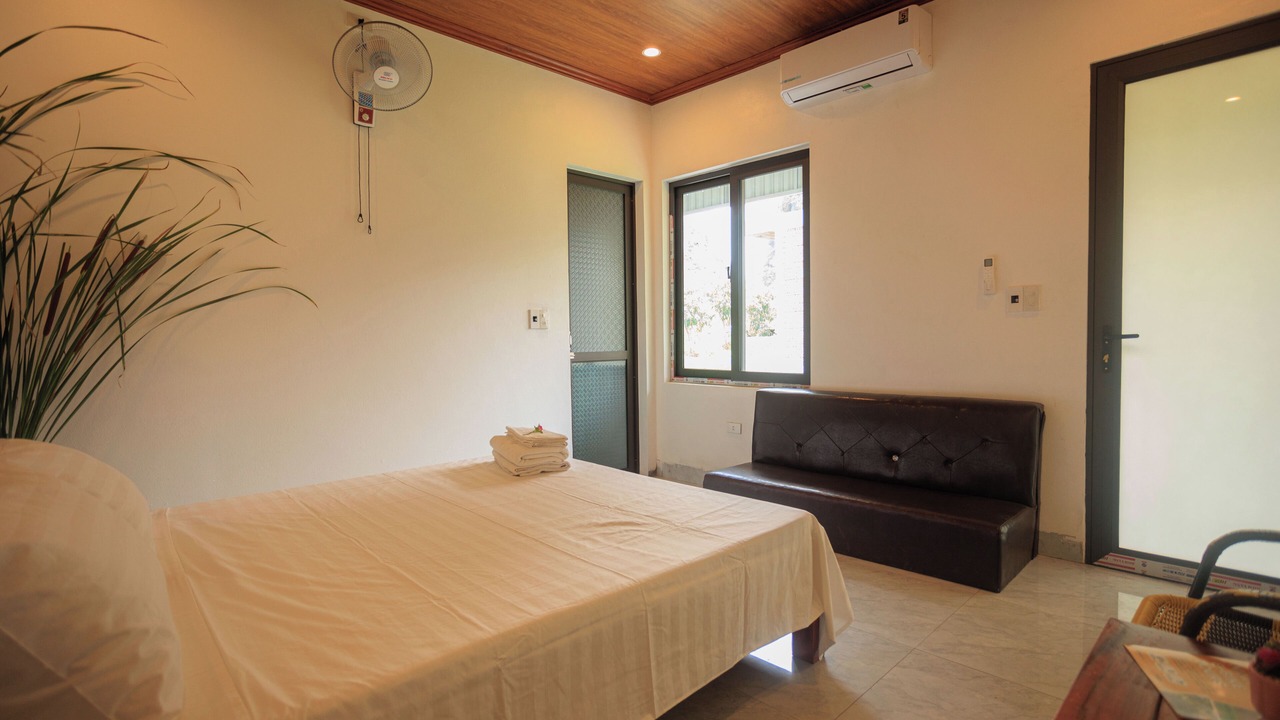 Photo of Bedroom in Hoa Lu