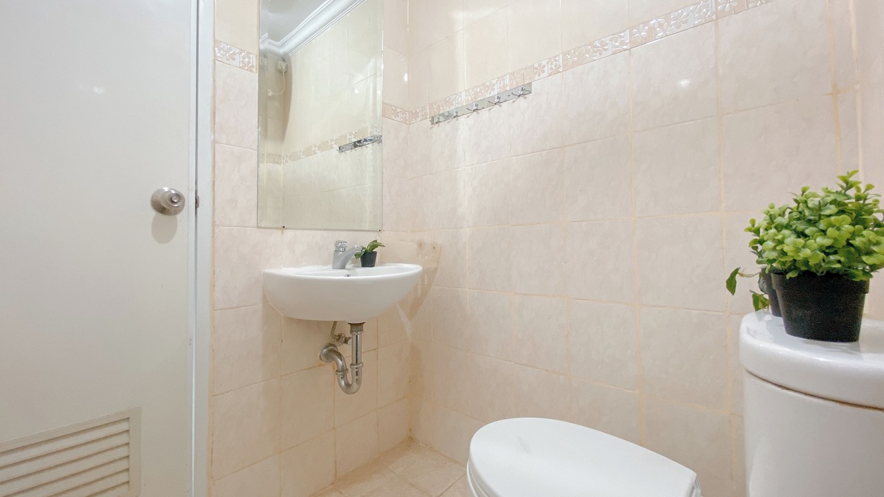 Photo of Bathroom in Depok