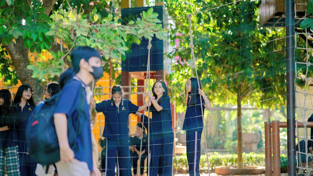 Photo of Others in Hoa Long