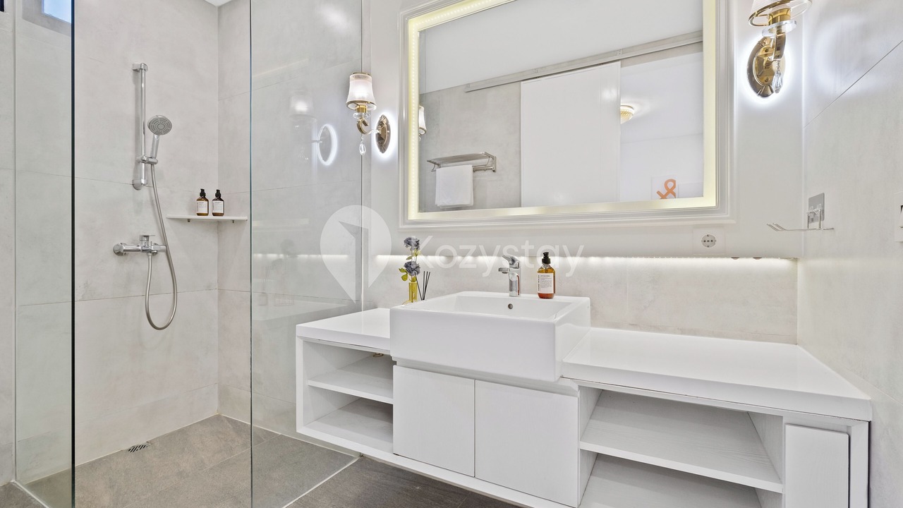 Photo of Bathroom in Ciburial