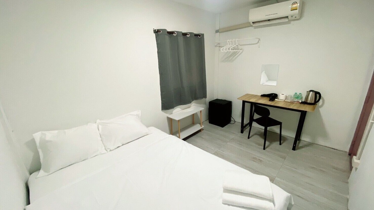 Photo of Bedroom in Siriraj