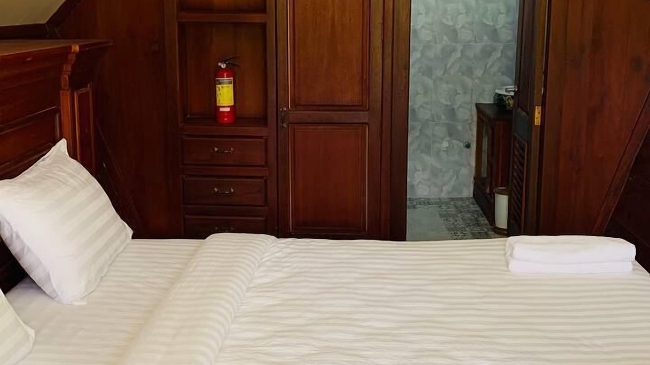 Photo of Bathroom in Thma Bang