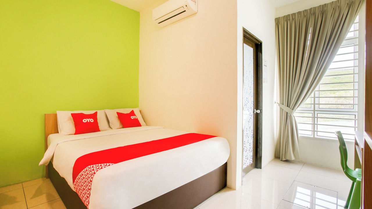 Photo of Bedroom in Batu Ferringhi