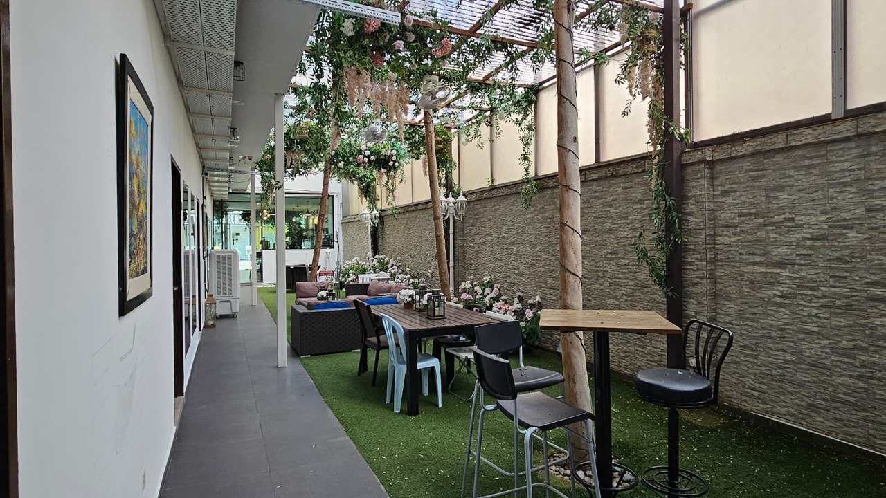 Photo of Outdoor in Taman Pertama