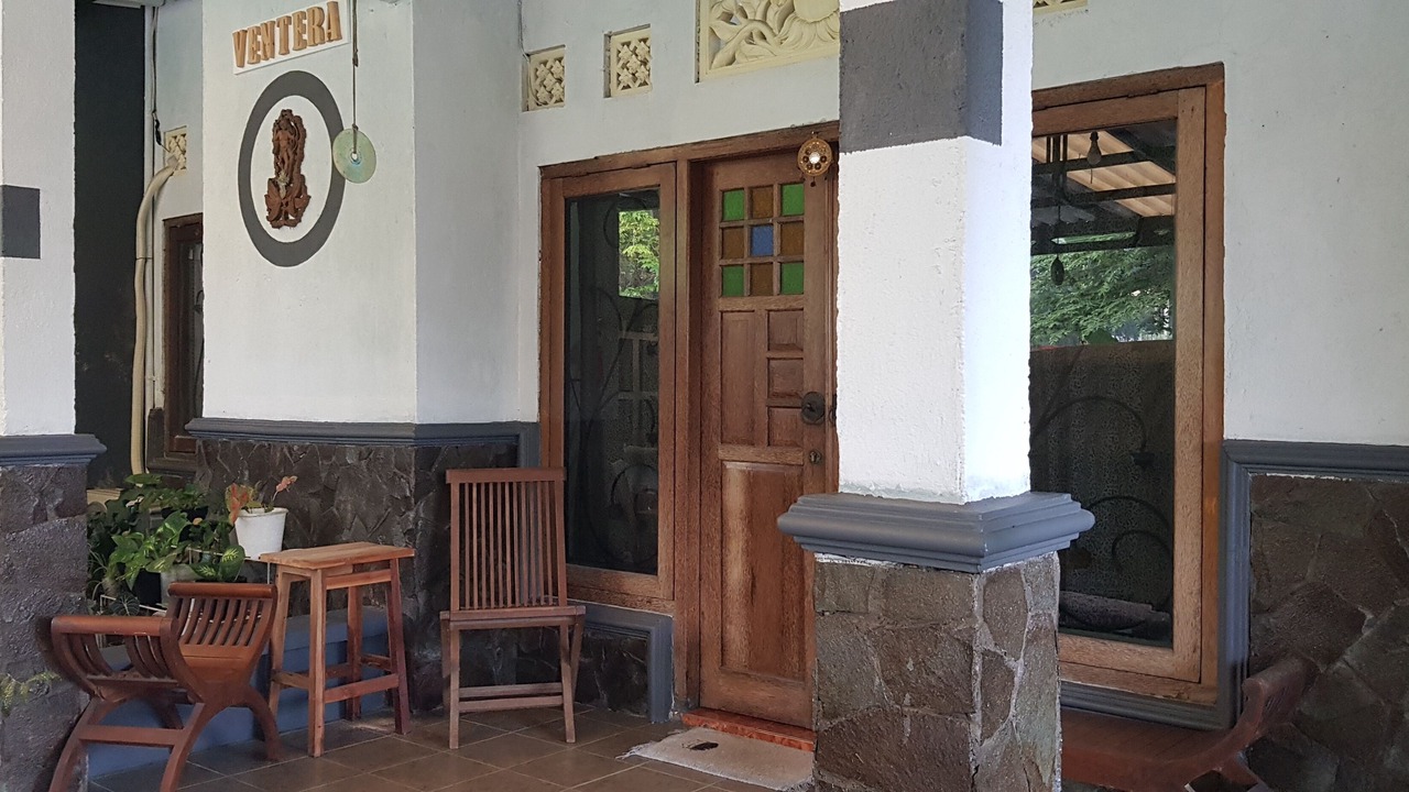 Photo of Bedroom in Kalasan