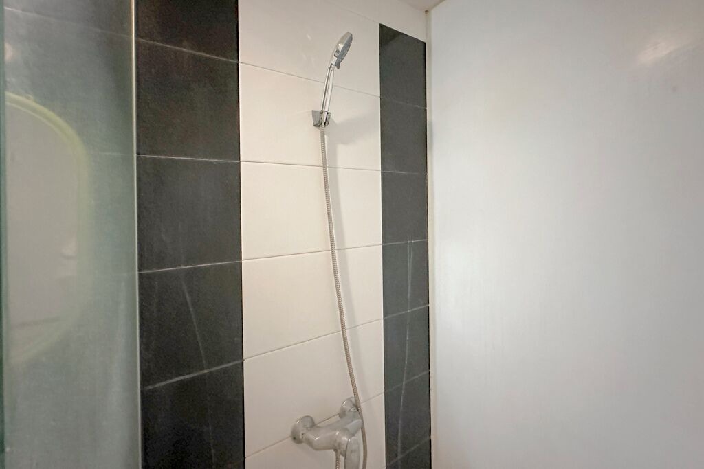 Photo of Bathroom in Siwalankerto
