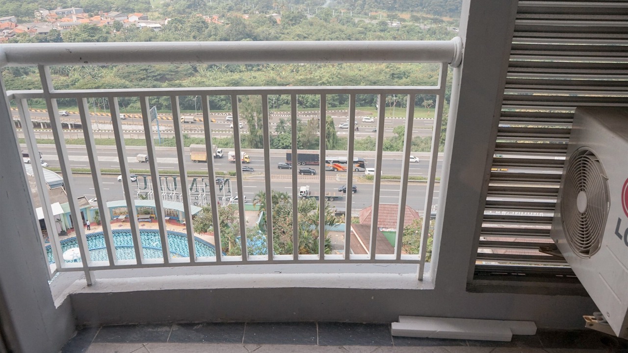 Photo of Patio Balcony in Panunggangan Utara