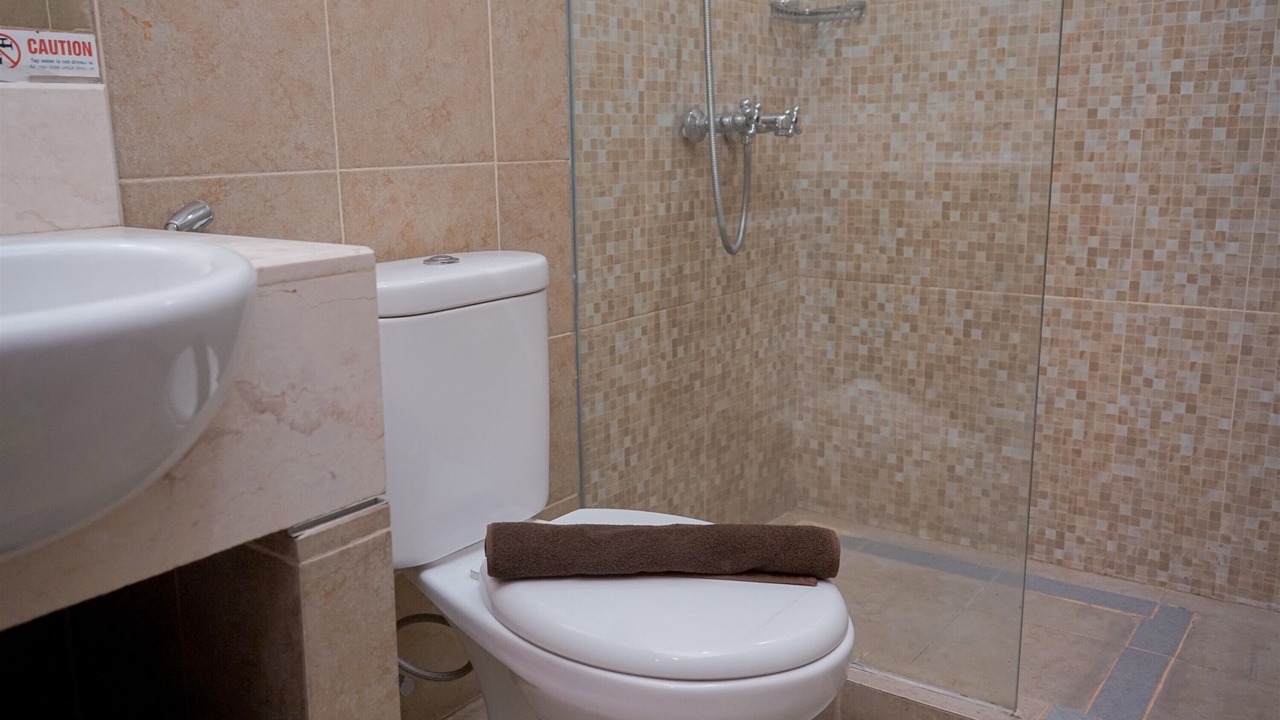 Photo of Bathroom in Panunggangan Utara